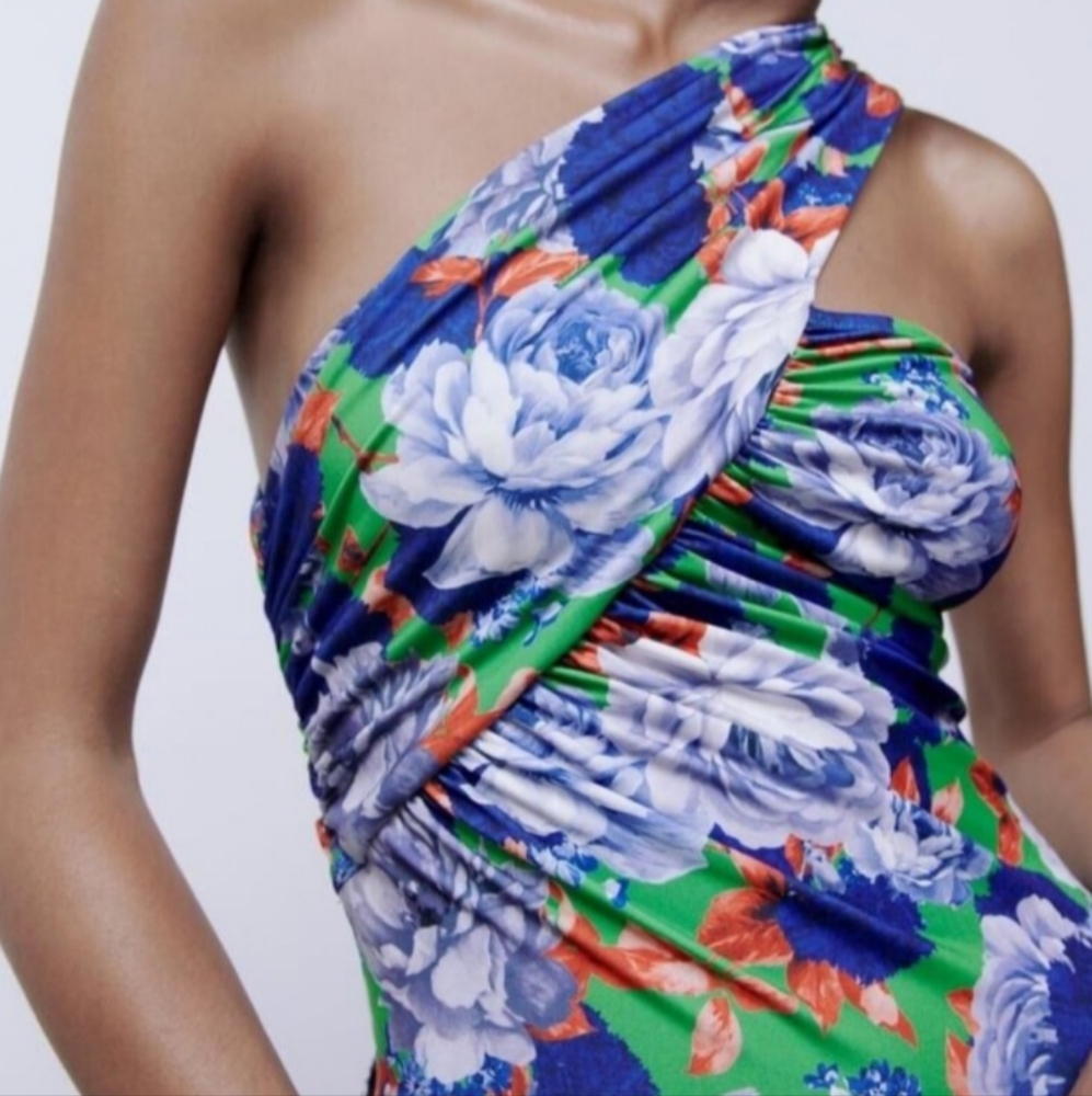 Zara NWT Blue Multi Floral Asymmetrical Bodysuit 0264/453 size Medium